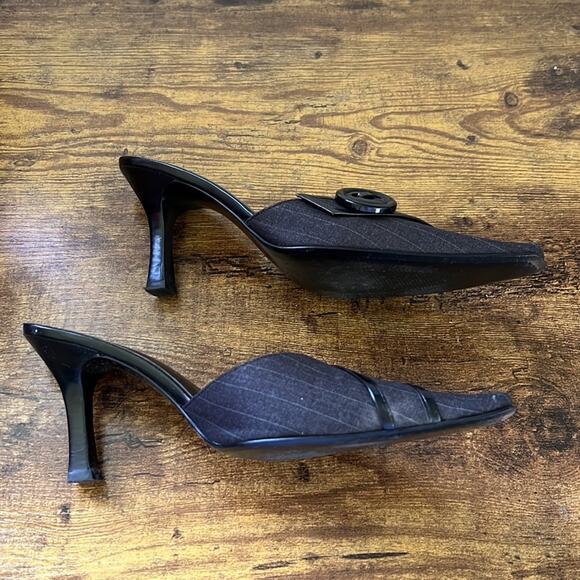 Nolan Belk Black Striped Large Button “Zachary” Fabric Upper Mules - Picture 3 of 11